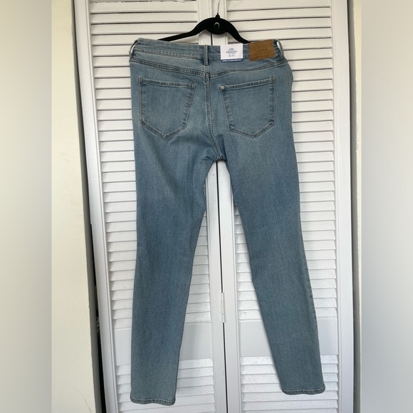 H&M Regular Skinny Jeans - Picture 5 of 6